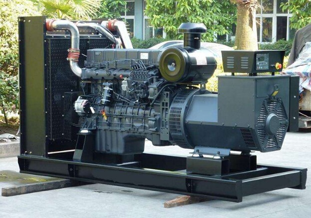 北流全新本田150kw大型柴油发电机组